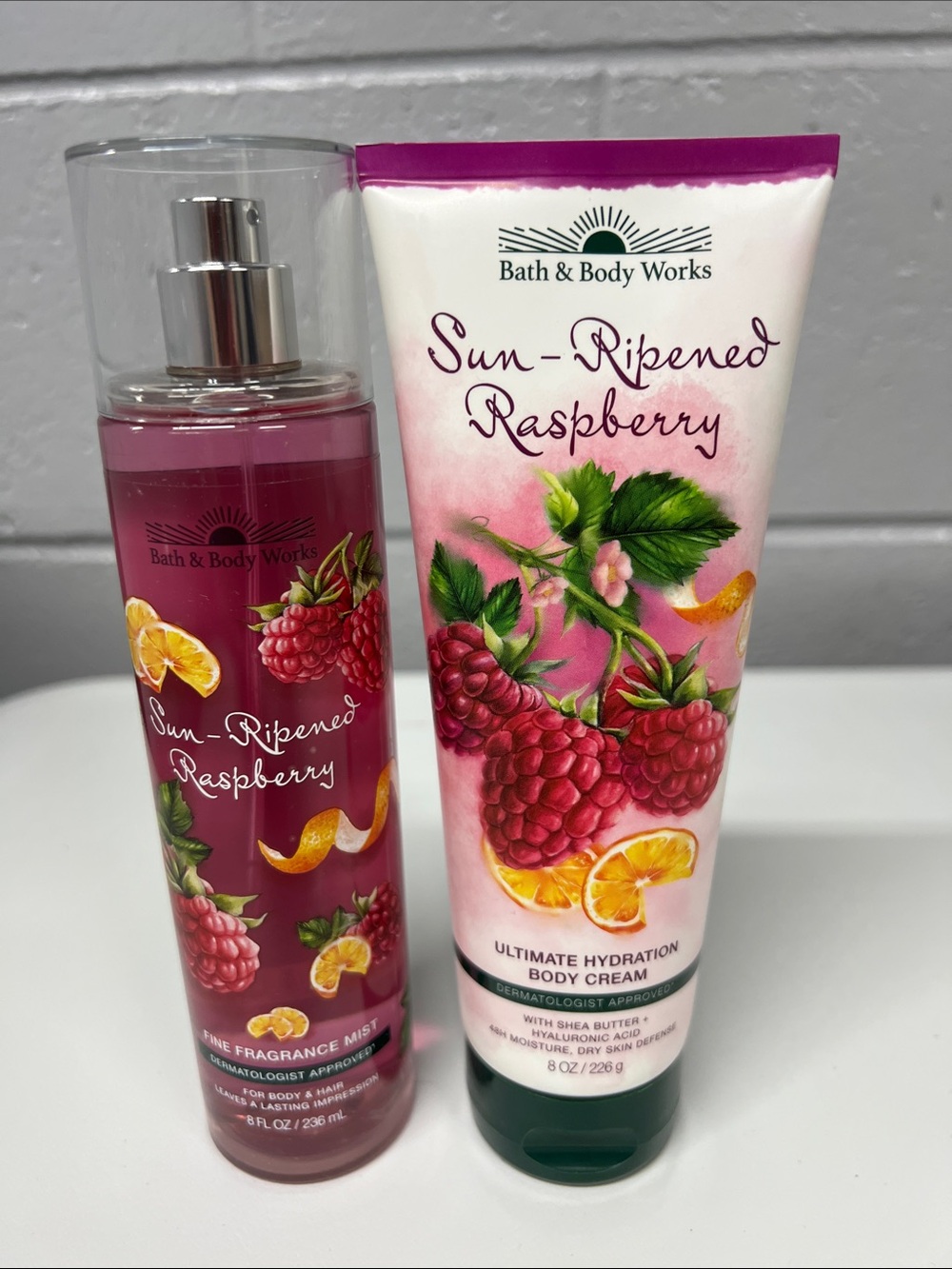 Bath & Body Works Sun-Ripened Raspberry Fragrance Mist & Body Cream - Pink